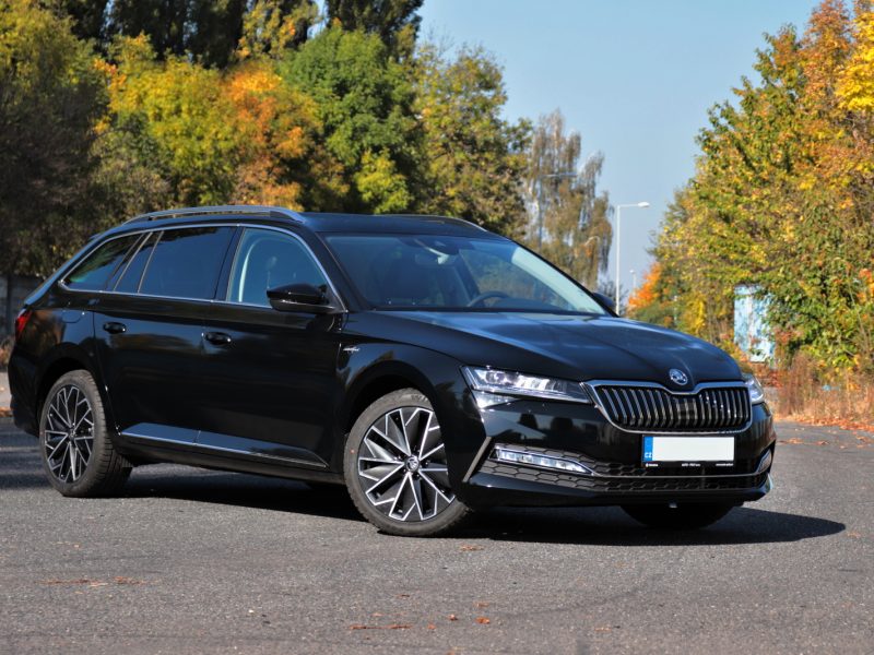 skoda-superb-combi-lk-20-tdi-dsg- (1) skoda-superb-combi-lk-20-tdi-dsg- (1)